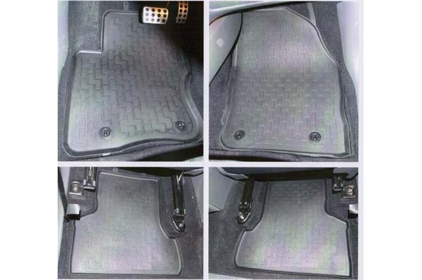 Коврики салона резиновые FORD FOCUS FDFCS4-81B 24 г. черный