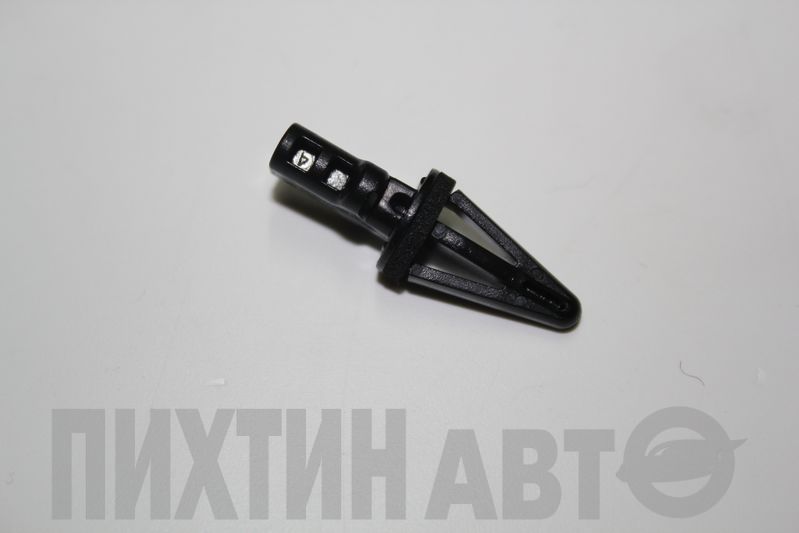 852847S610 NISSAN Клипса