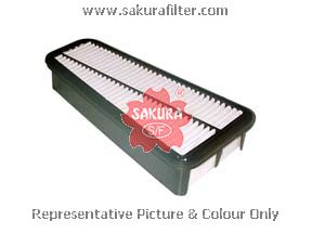A3304 SAKURA Фильтр воздушный TOYOTA LAND CRUISER 120 02- 4.0