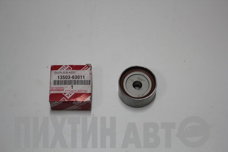 1350363011 TOYOTA Ролик натяжной