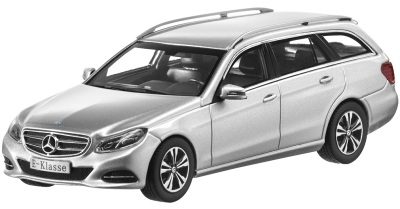 Модель автомобиля Mercedes E-Class Silver T-Modell 1/43